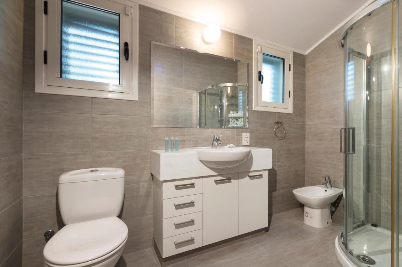 Resitour - Perneri Four Bedroom Villa Πάφος Εξωτερικό φωτογραφία