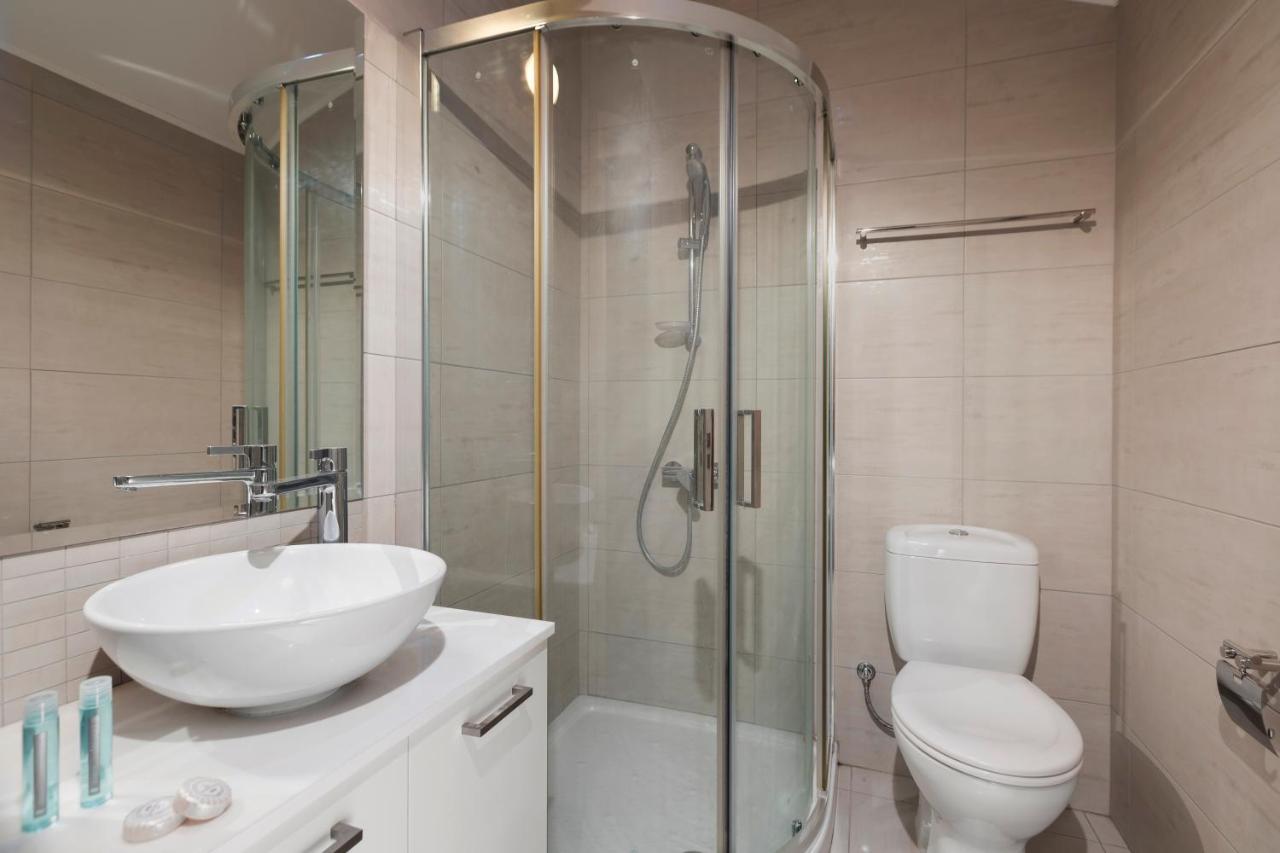 Resitour - Perneri Four Bedroom Villa Πάφος Εξωτερικό φωτογραφία
